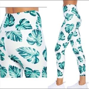 WILDFOX sweat Tropical banana leaves palm Leaf Print Leggings large